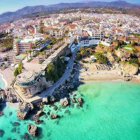 Apartment Balcon Del Duende : Seafront Paradise