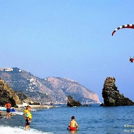 Balcon Del Duende : Seafront Paradise * Nerja