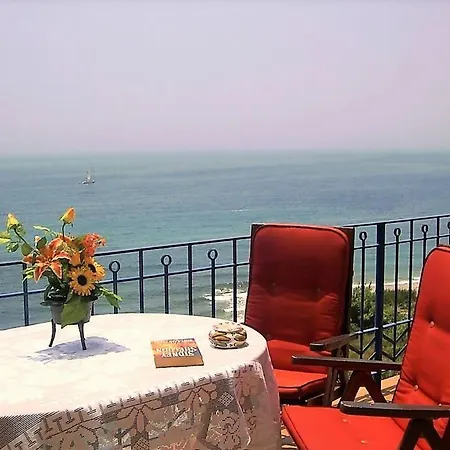 Apartment Balcon Del Duende : Seafront Paradise *