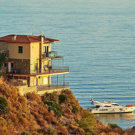 Balcon Del Duende : Seafront Paradise Apartamento