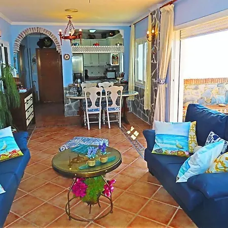 Balcon Del Duende : Seafront Paradise Apartamento *